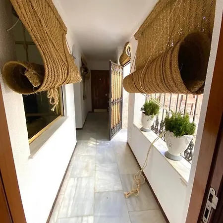 Tunante Apartament *