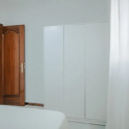 Apartament Tunante *